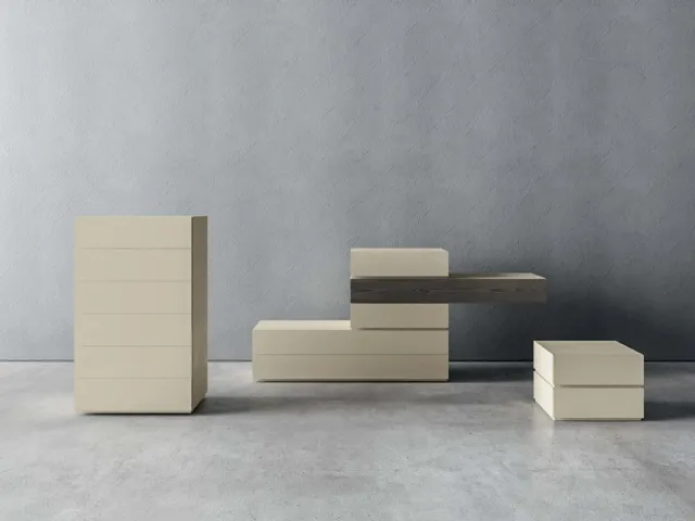 Night group module in matte lacquer by Veneran.