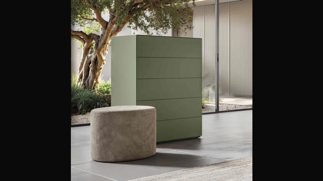 Veneran's Practical Chest of Drawers