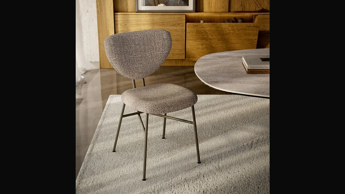 Chloe chair in Cattelan Italia fabric.