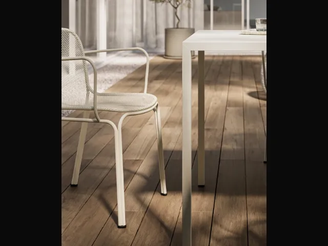 Arredo3's Filo Chair