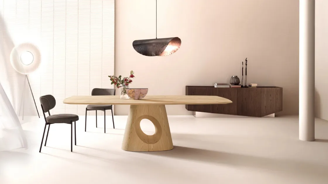 Mira Chair by Devina Nais