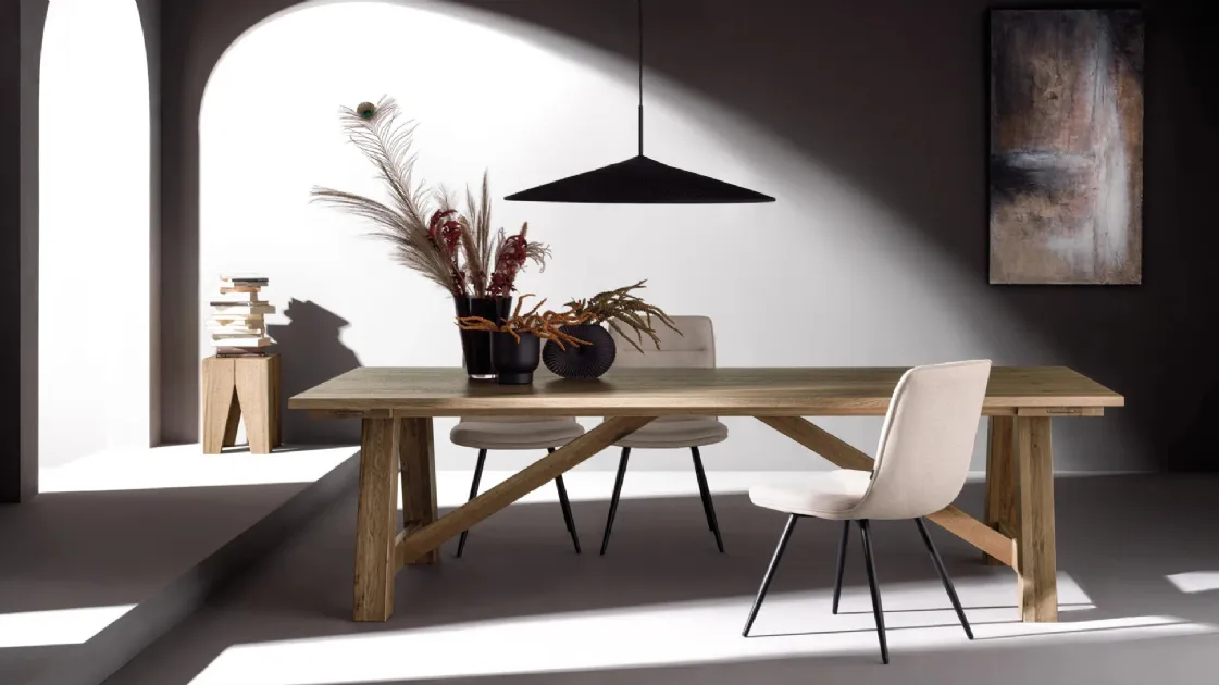 Upholstered chair Nat by Devina Nais