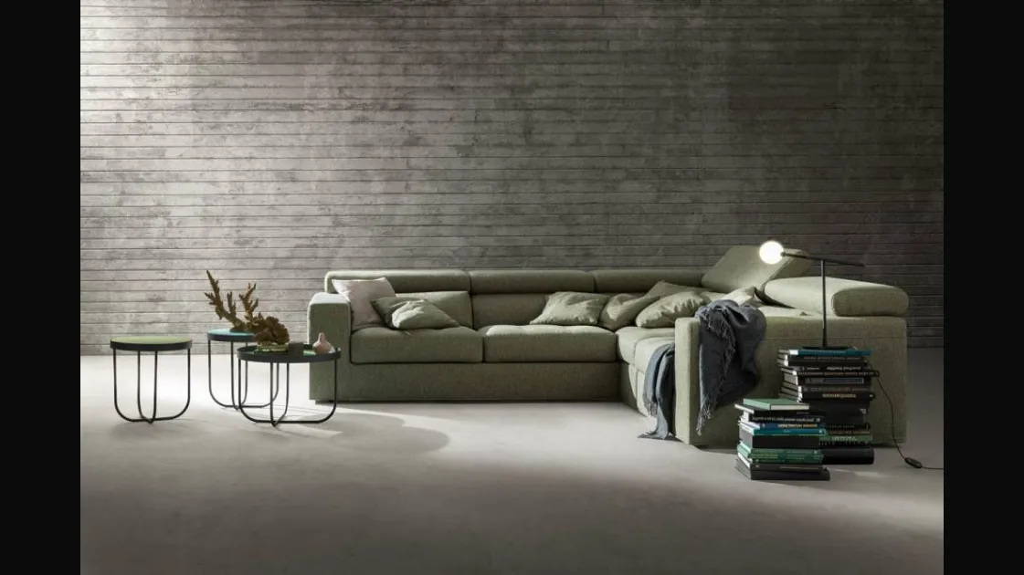 Corner sofa in Alter fabric by Samoa