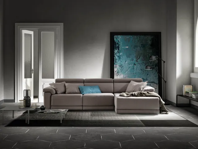 Fabric sofa with peninsula and Comfort removable seats by Samoa.