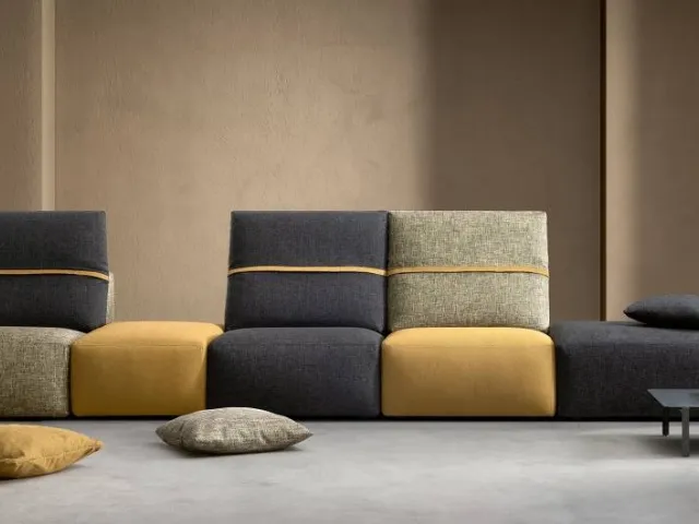 Deep Real sofa by Samoa