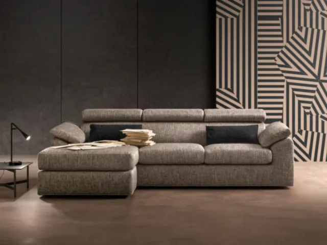 Loft sofa with chaise longue by Samoa.