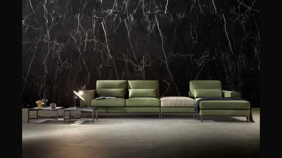 Peppy Special sofa with peninsula by Samoa.