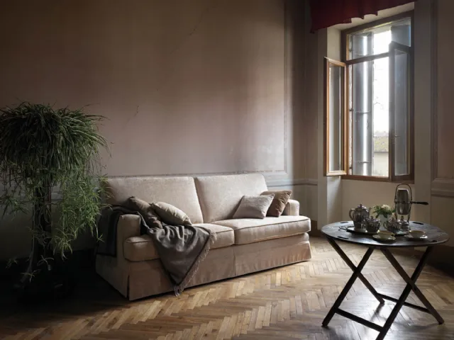 Linear sofa in Petra fabric by Samoa