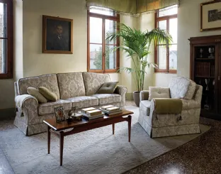 Classic linear living room Royal by Samoa.