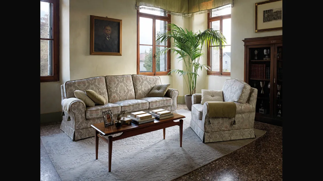 Classic linear living room Royal by Samoa.