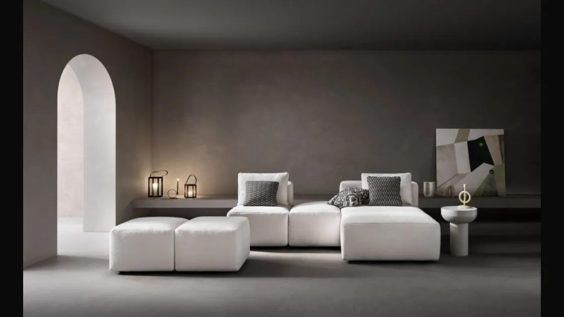 Sassy upholstered fabric sofa by Samoa