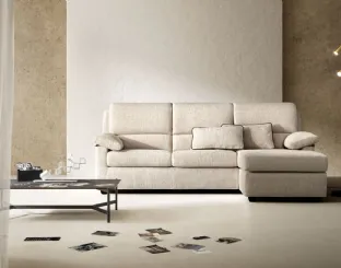 Retro-style sofa in fabric with Sun peninsula by Samoa.