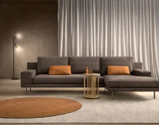 Wise peninsula sofa by Samoa