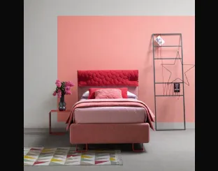 Single bed with reversible Clip headboard by Bside.