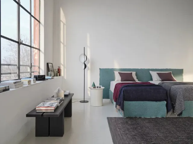 Single bed 
