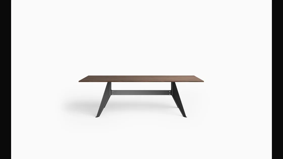 Cast Table by Desalto