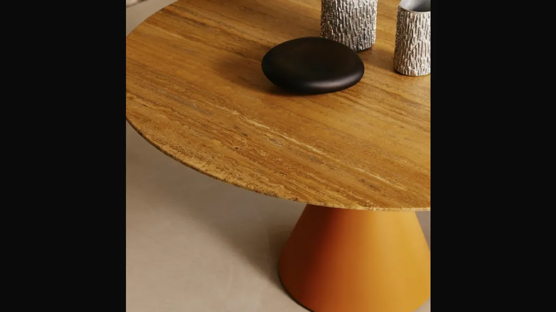 Clay table in marble by Desalto.