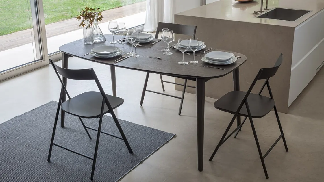 Extendable table made of wood with internal book extension Ribot Wood by Altacom.