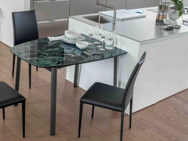 Extendable Ribot table by Altacom