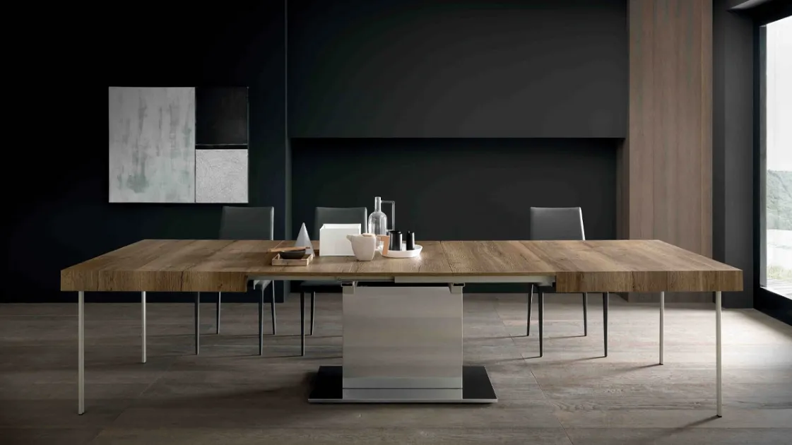 Extendable Tower Maxi table in laminated Oak by Altacom.