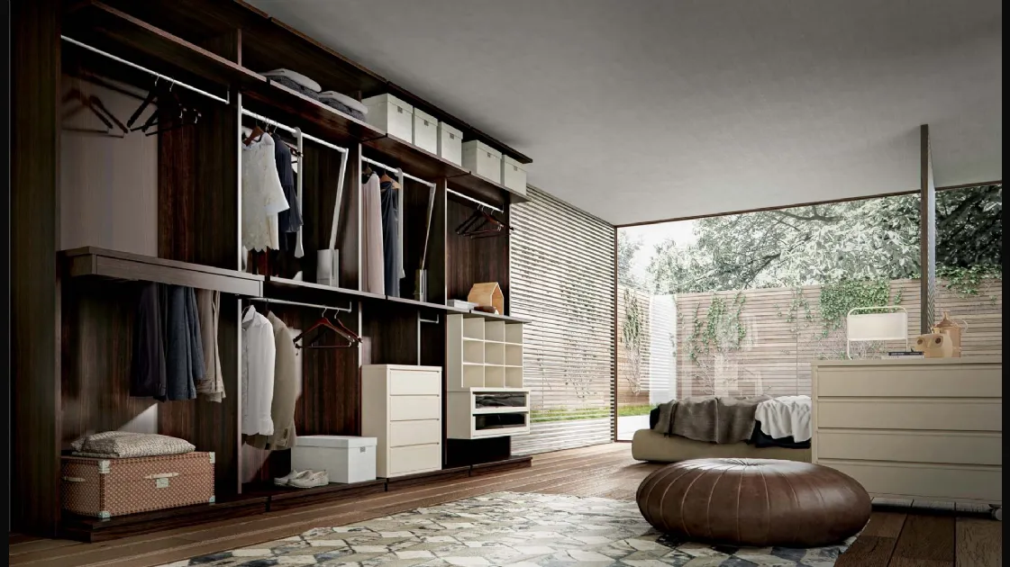 Walk-in closet Wall Domino 36 in smoked oak and matte Sahara lacquer by Veneran.