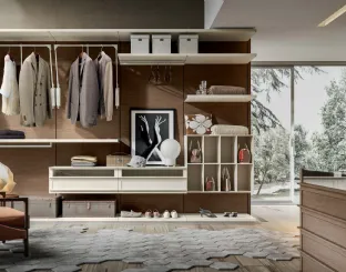 Wall Walk-in Closet in matte lacquered Oak Sahara and tobacco Oak by Veneran.