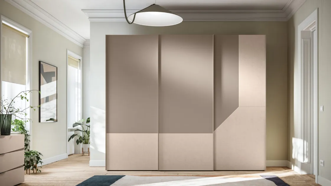 Level DN + Climb DN 44 sliding door wardrobe by Orme