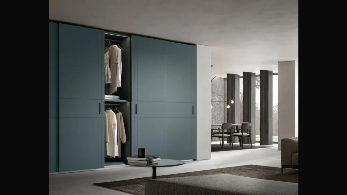 Wardrobe Line New in Galatea lacquered by Veneran