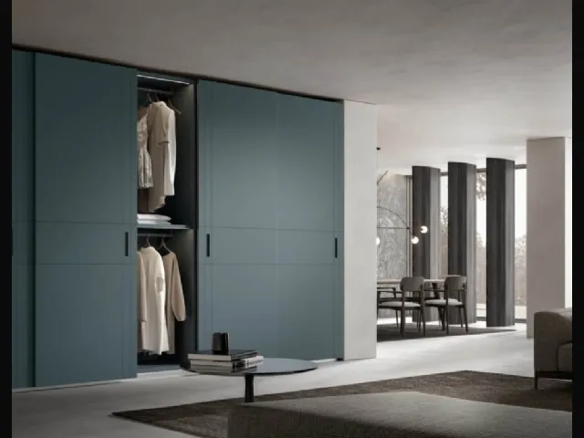 Wardrobe Line New in Galatea lacquered by Veneran