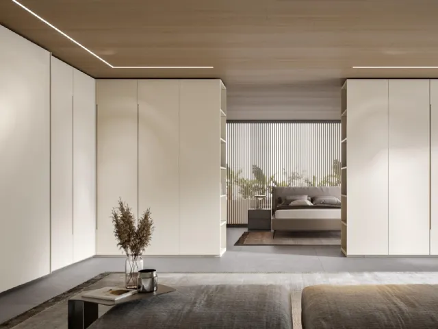 Wardrobe with smooth swing doors, lacquered in Veneran Butter.
