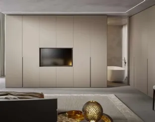Wardrobe with hinged doors Smooth lacquered Ecrù by Veneran