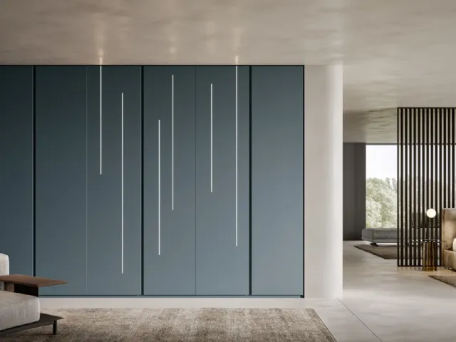 Lux swing door wardrobe by Veneran.