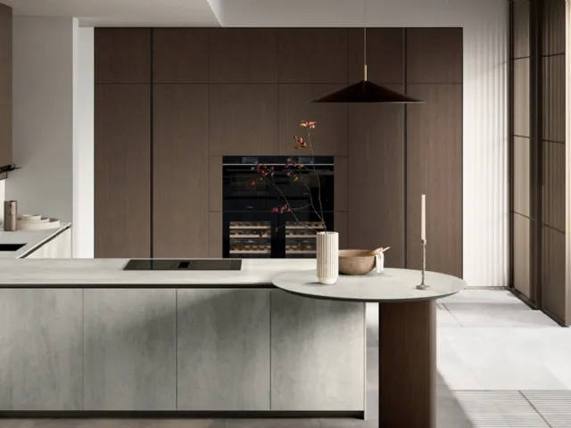 Modern Gres Kitchen with Glass Island by Arredo3