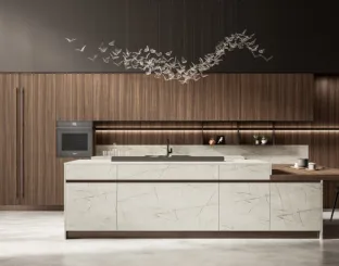 Modern Kitchen with Kalì 02 Island by Arredo3