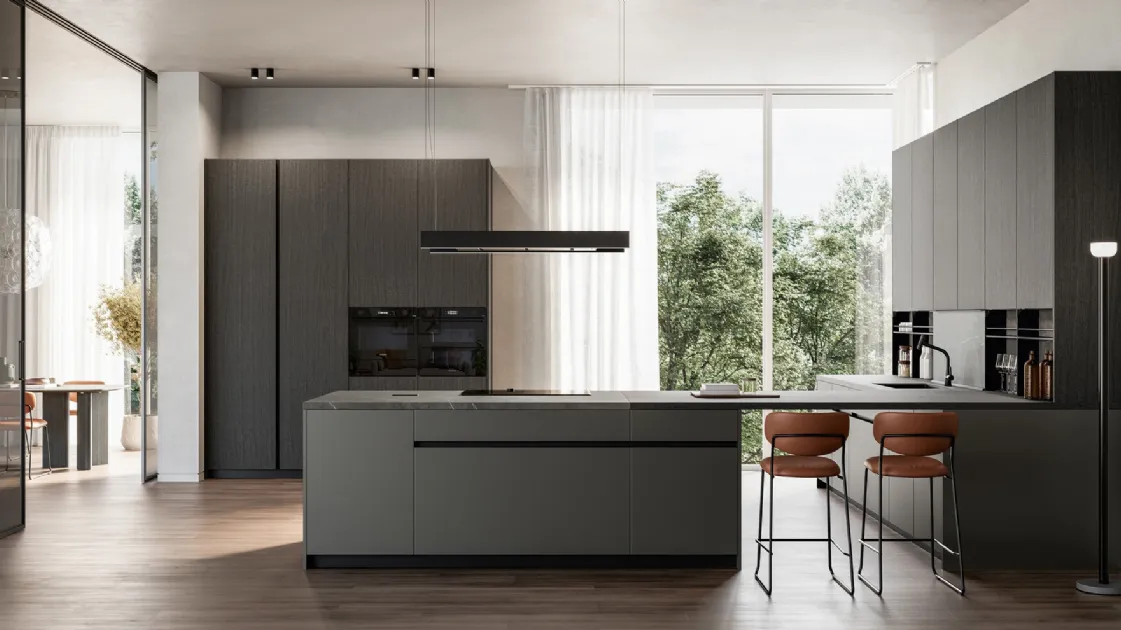 Modern kitchen with Time 02 peninsula in metallic lacquer and wood by Arredo3.