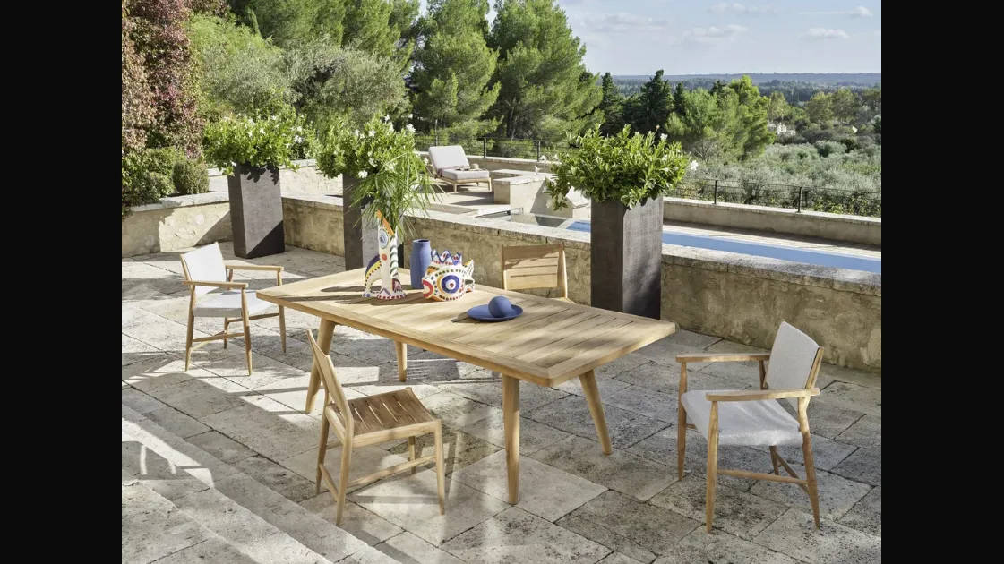 Rectangular Eidos table in teak by Gervasoni.