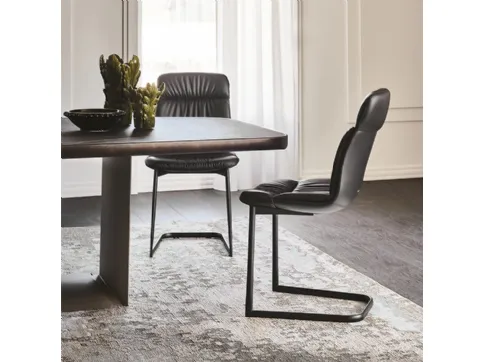 Kelly Cantilever chair